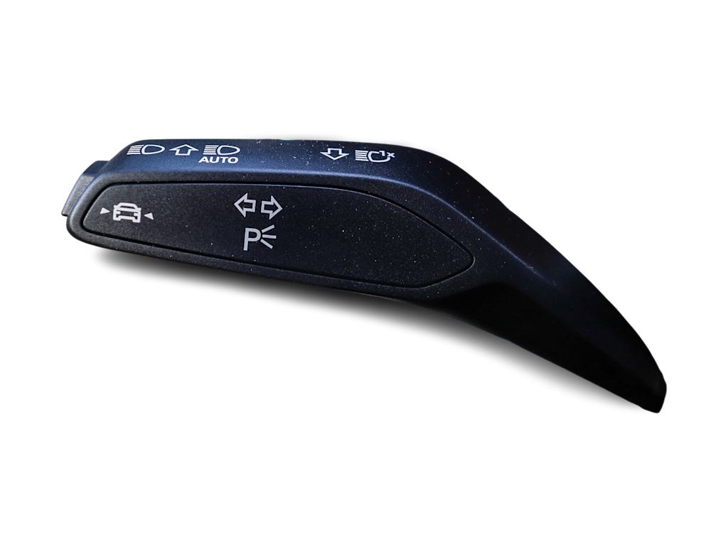 Thumbnail: 2026 Audi Q8 - 36