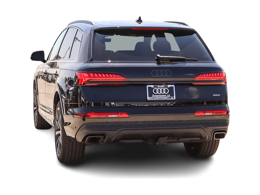 Thumbnail: 2026 Audi Q7 - 3