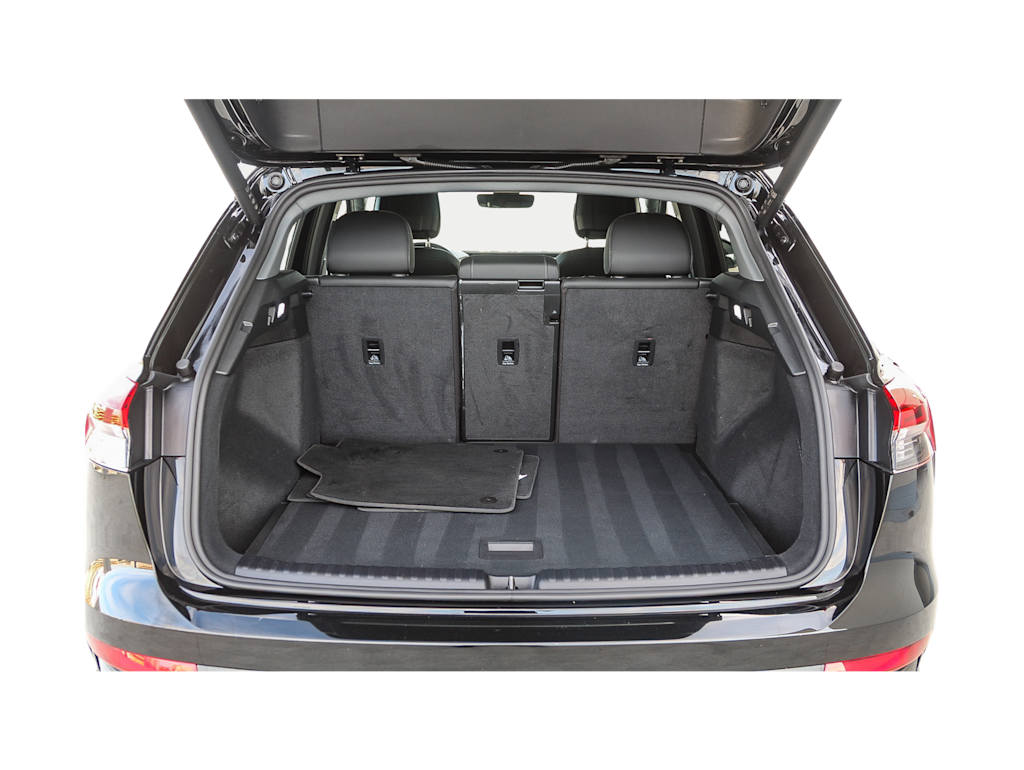 2024 Audi Q4 e-tron Premium Plus 15