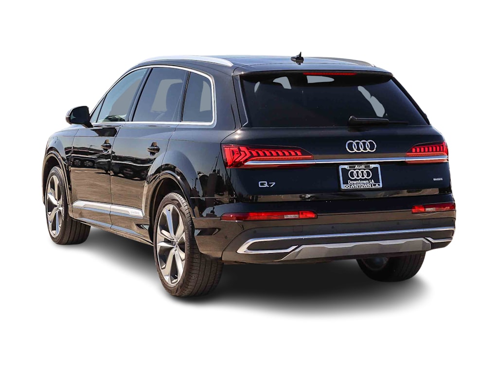 Thumbnail: 2022 Audi Q7 - 3