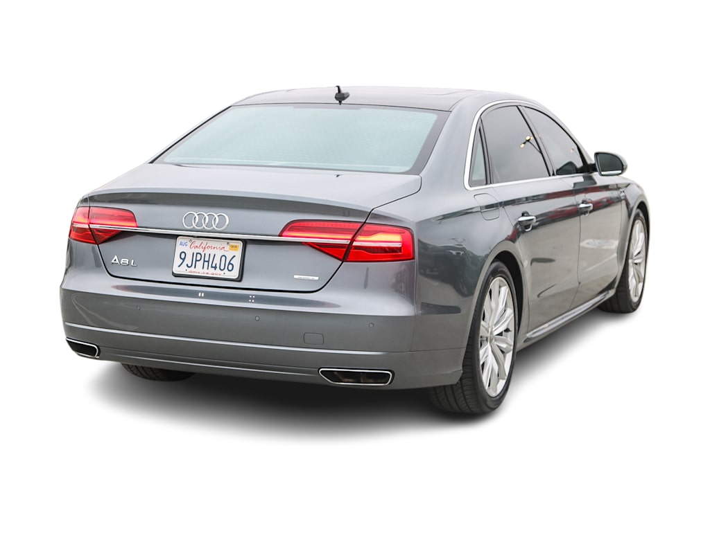 Thumbnail: 2017 Audi A8 - 18