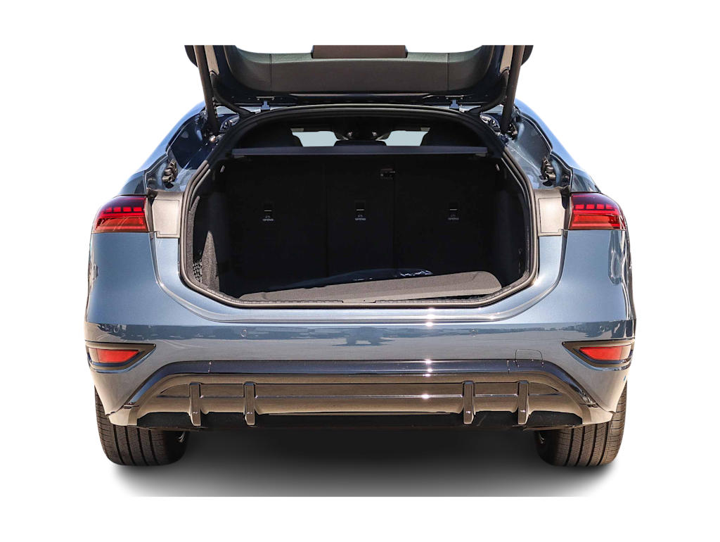 Thumbnail: 2027 Audi e-tron - 14