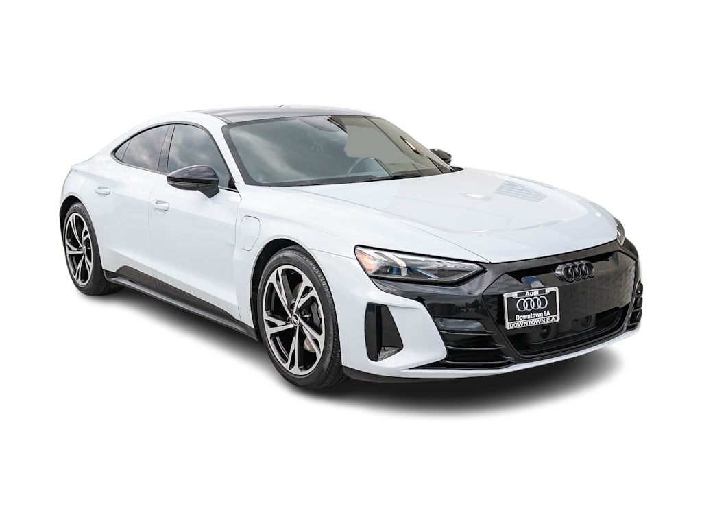 Thumbnail: 2022 Audi e-tron GT - 18