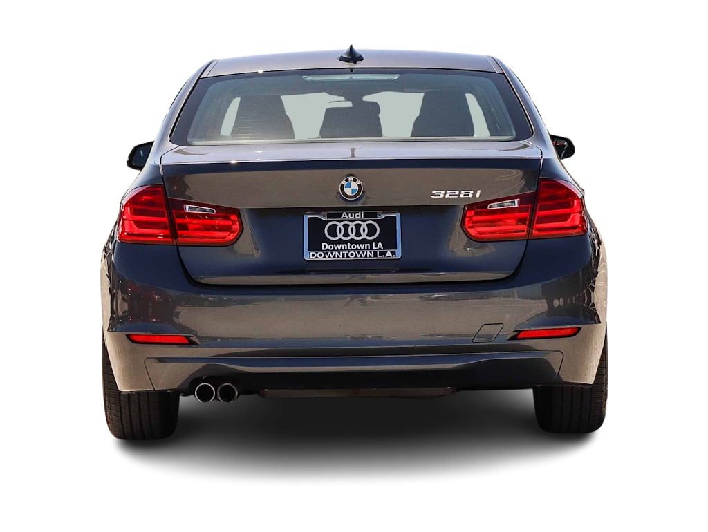 Thumbnail: 2015 BMW 3 Series - 4