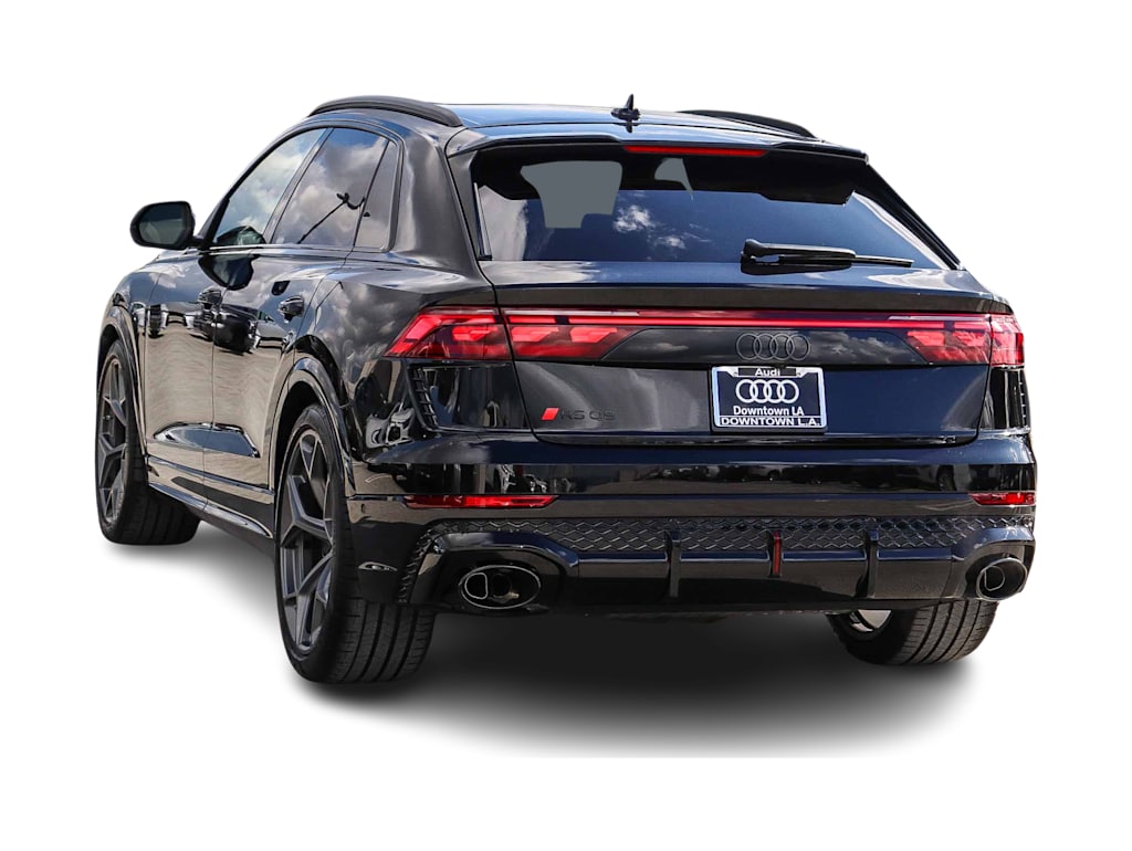 Thumbnail: 2026 Audi RS Q8 - 3