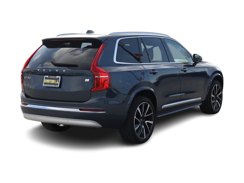 2022 Volvo XC90 T5 Momentum 16