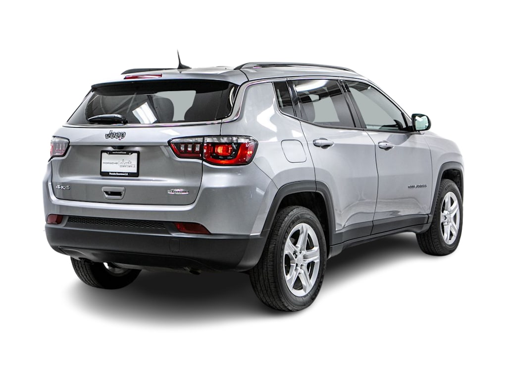 Thumbnail: 2023 Jeep Compass - 14