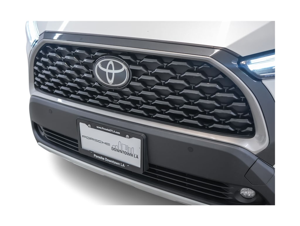 Thumbnail: 2023 Toyota Corolla Cross - 24