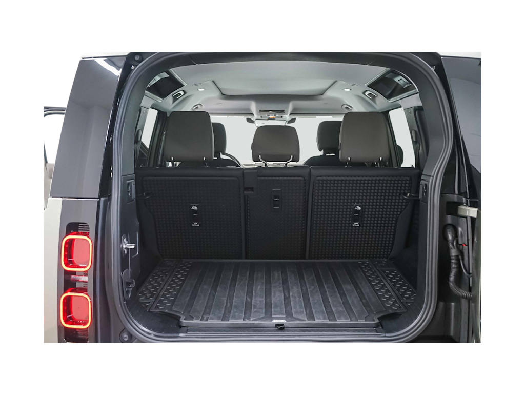 Thumbnail: 2025 Land Rover Defender - 18