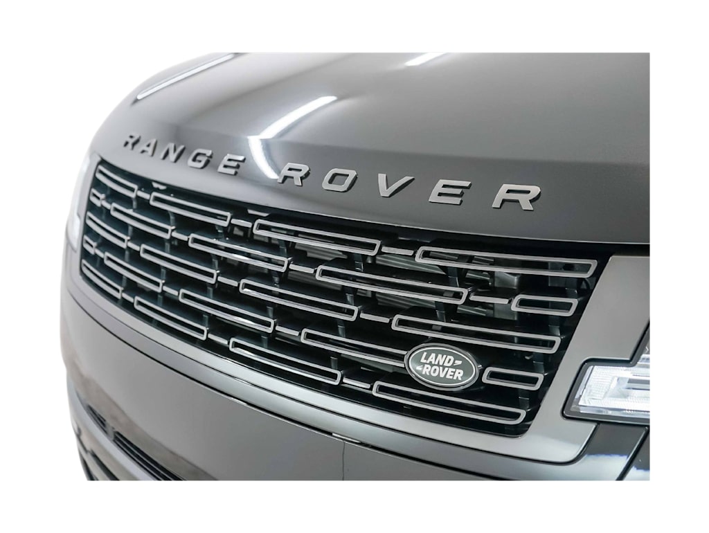 Thumbnail: 2025 Land Rover Range Rover - 26
