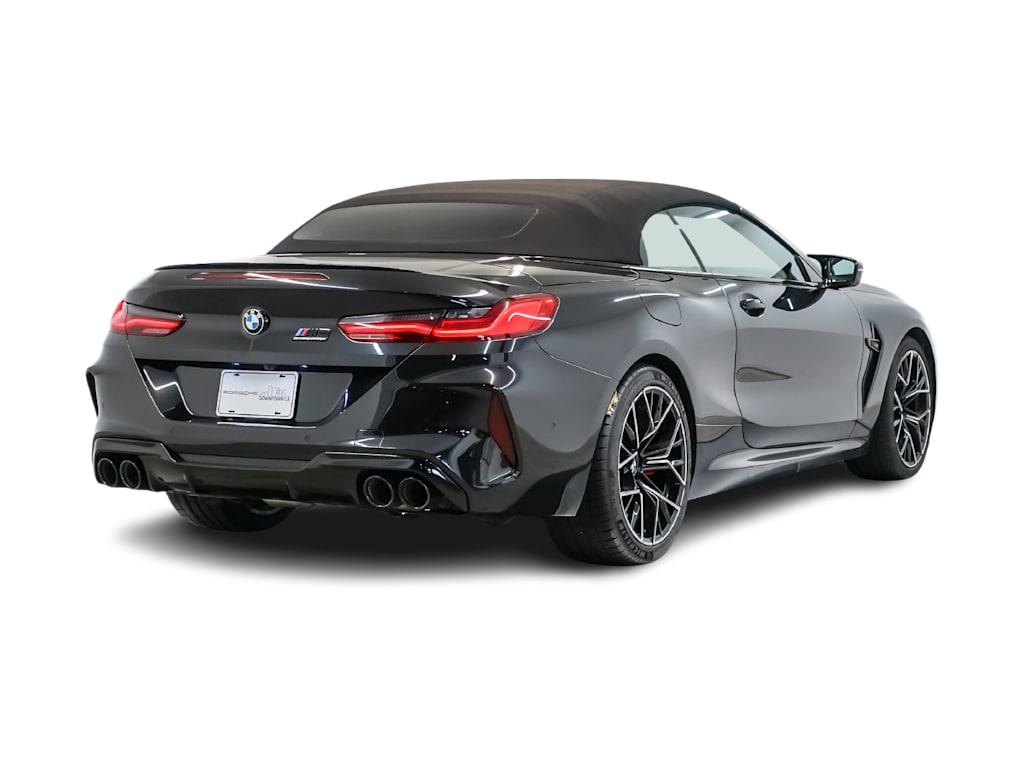 Thumbnail: 2022 BMW M8 - 21
