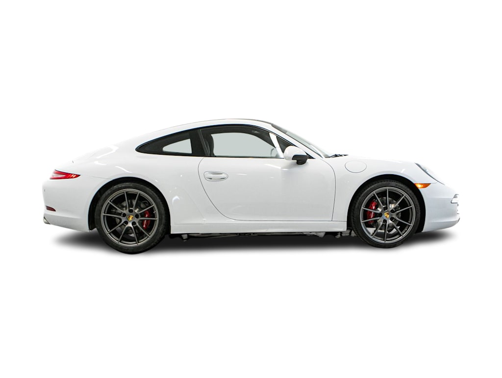 Thumbnail: 2016 Porsche 911 - 15