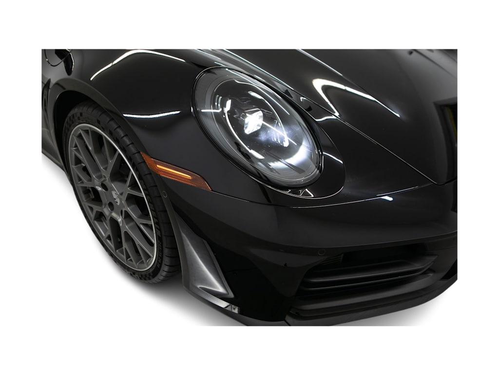 Thumbnail: 2025 Porsche 911 - 3