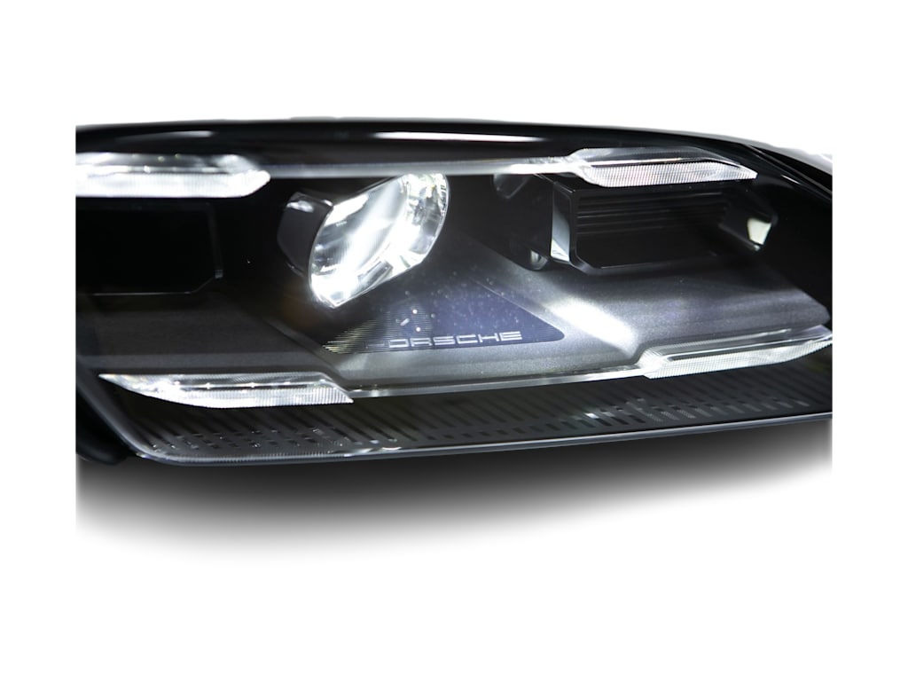 Thumbnail: 2026 Porsche Taycan - 14