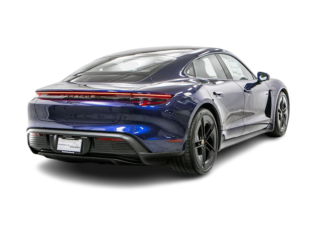Thumbnail: 2026 Porsche Taycan - 17