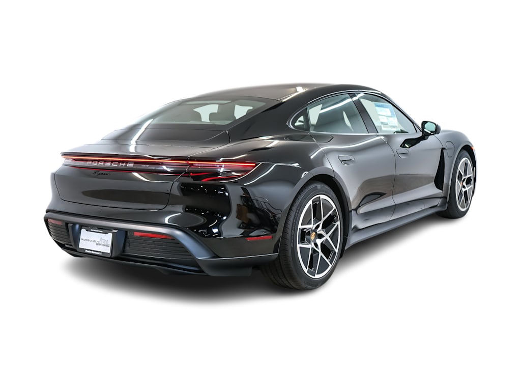 Thumbnail: 2026 Porsche Taycan - 18