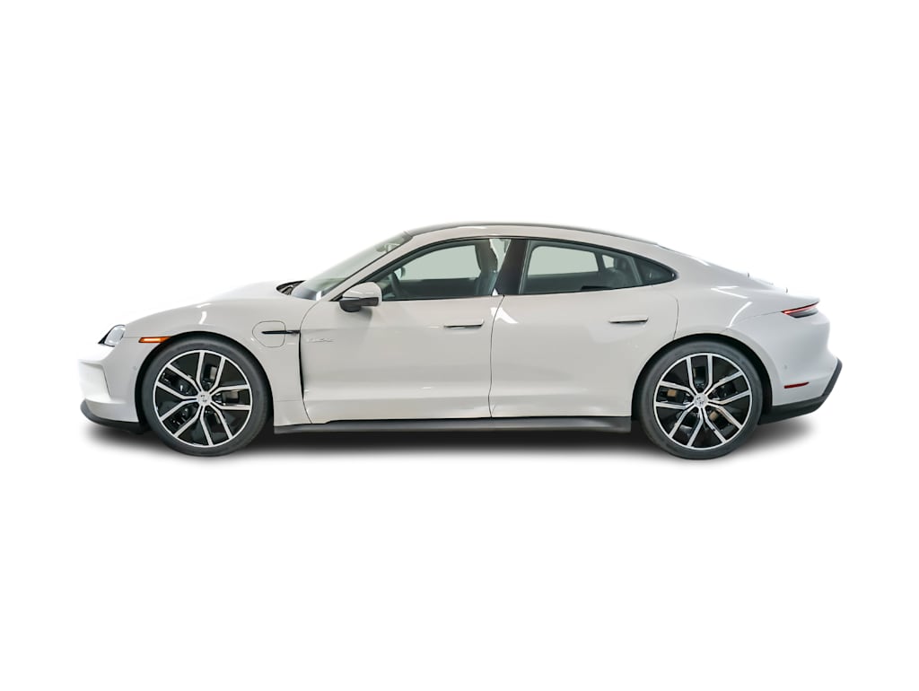 Thumbnail: 2026 Porsche Taycan - 3
