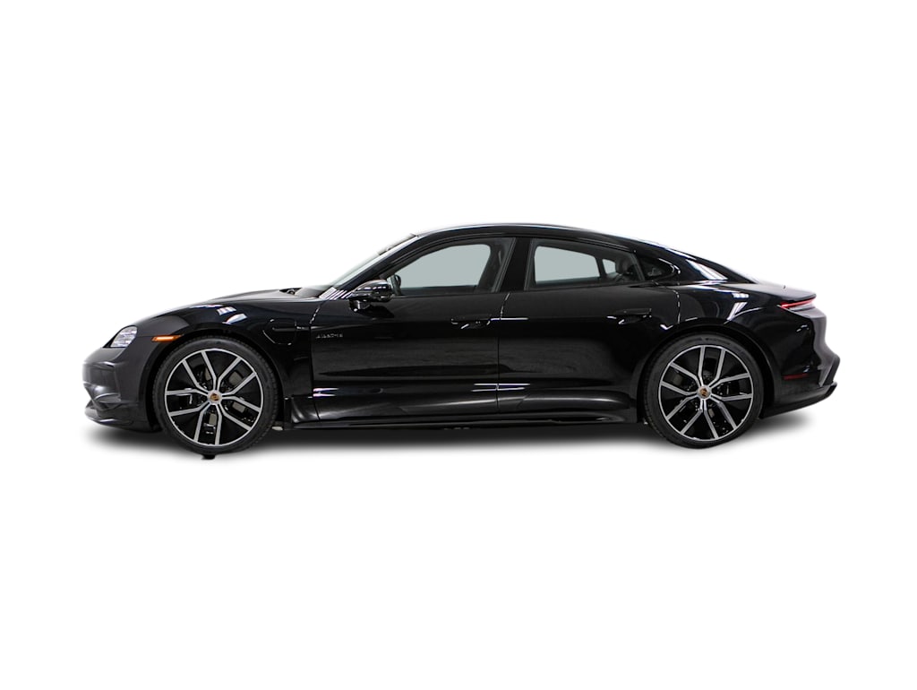 Thumbnail: 2026 Porsche Taycan - 15