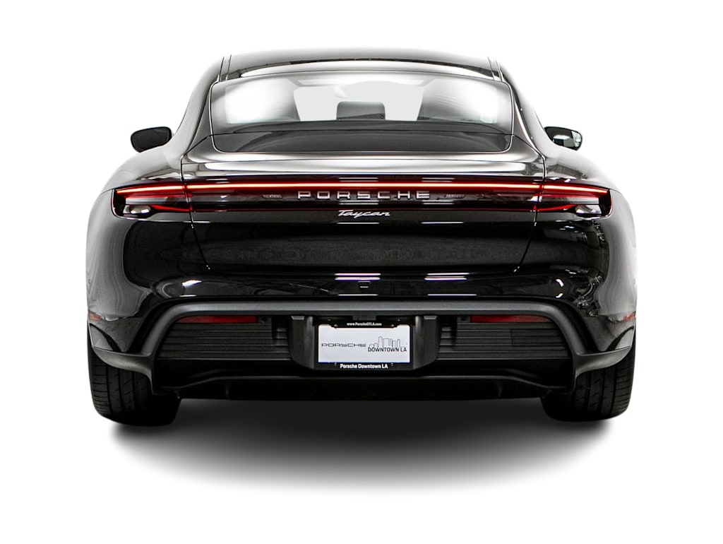 Thumbnail: 2026 Porsche Taycan - 15