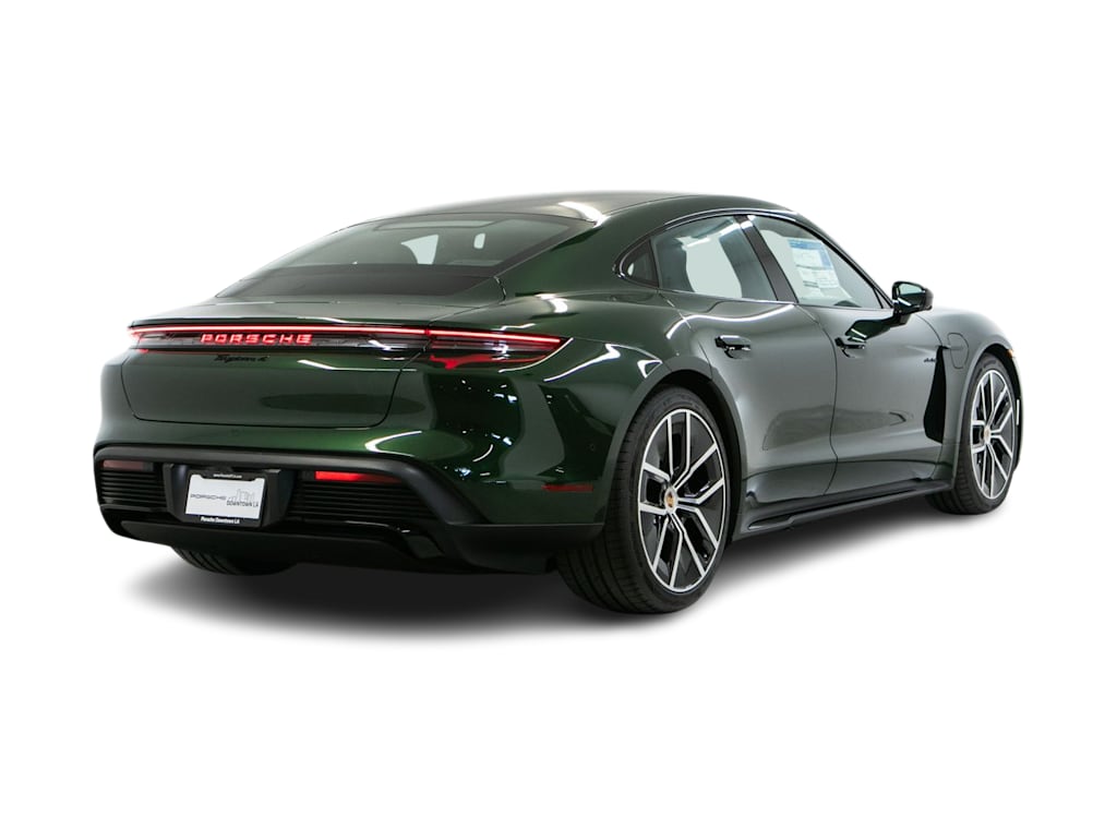 Thumbnail: 2026 Porsche Taycan - 17