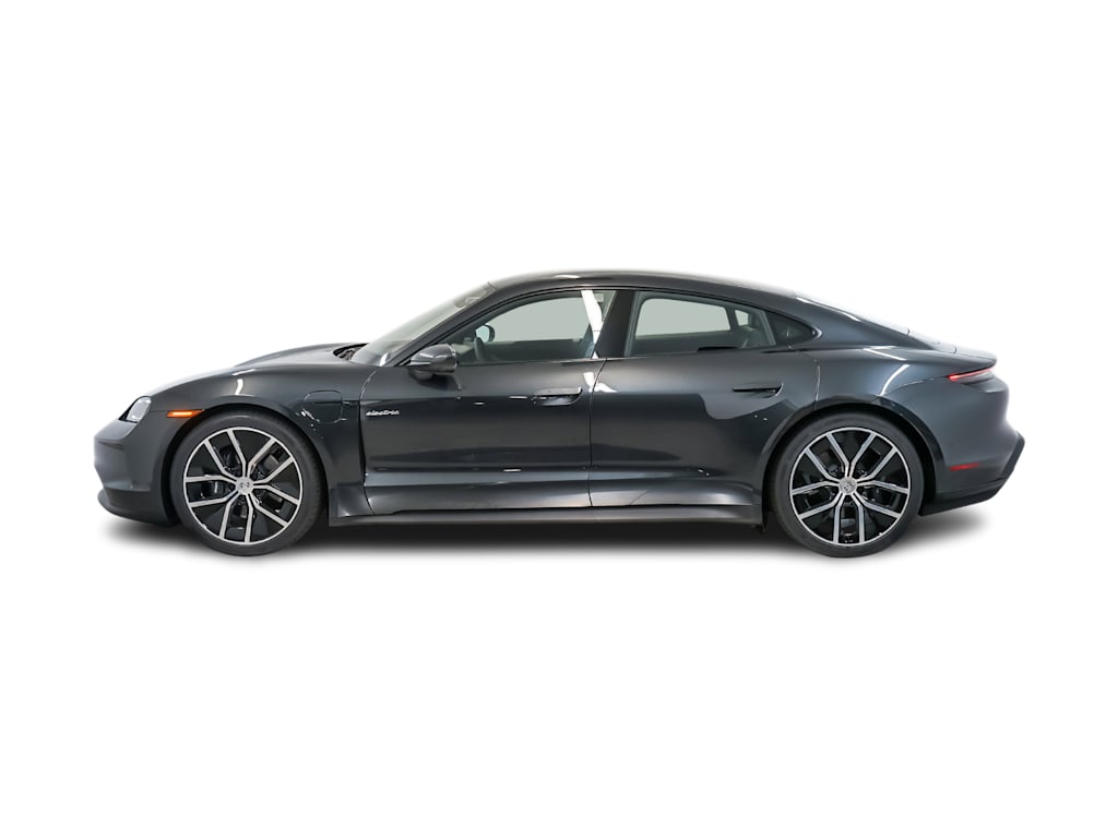 Thumbnail: 2026 Porsche Taycan - 3