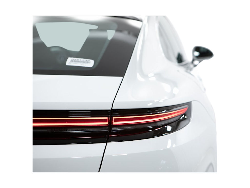 Thumbnail: 2025 Porsche Panamera - 37