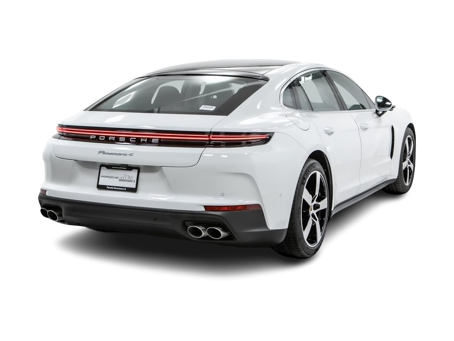 Thumbnail: 2025 Porsche Panamera - 18