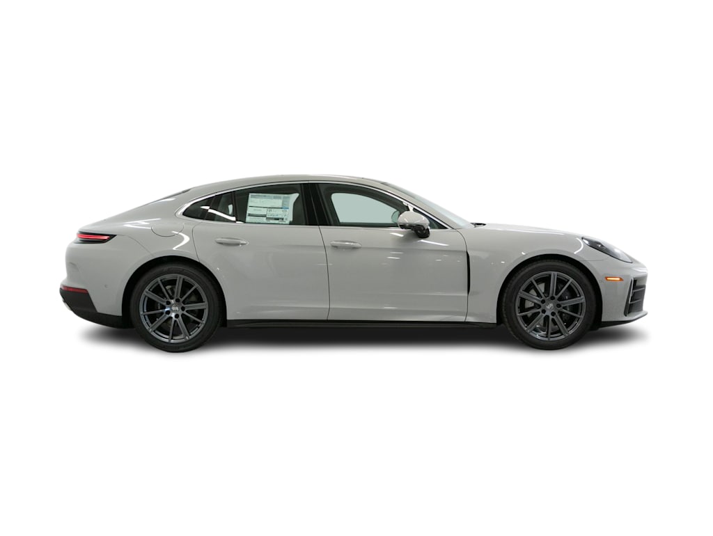 Thumbnail: 2026 Porsche Panamera - 17