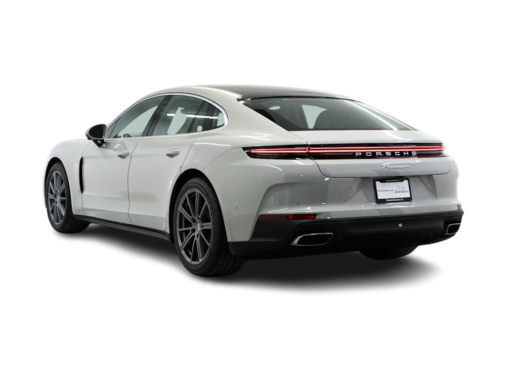 Thumbnail: 2026 Porsche Panamera - 4