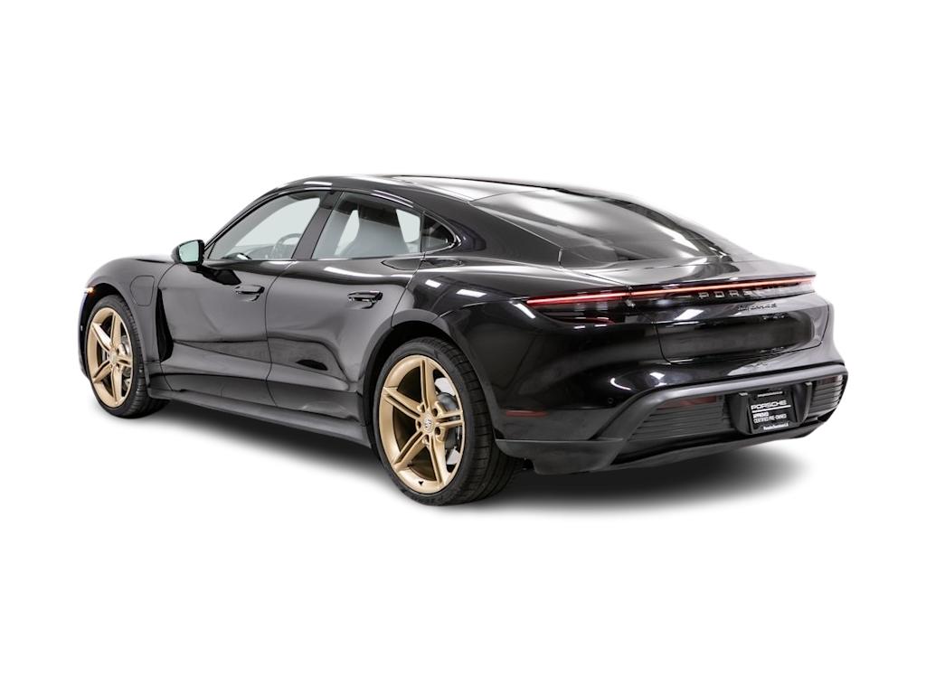 Thumbnail: 2022 Porsche Taycan - 4