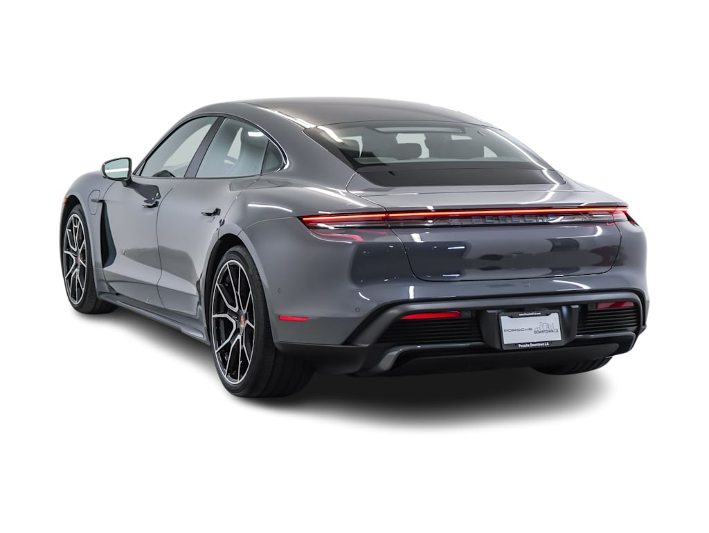 Thumbnail: 2026 Porsche Taycan - 4