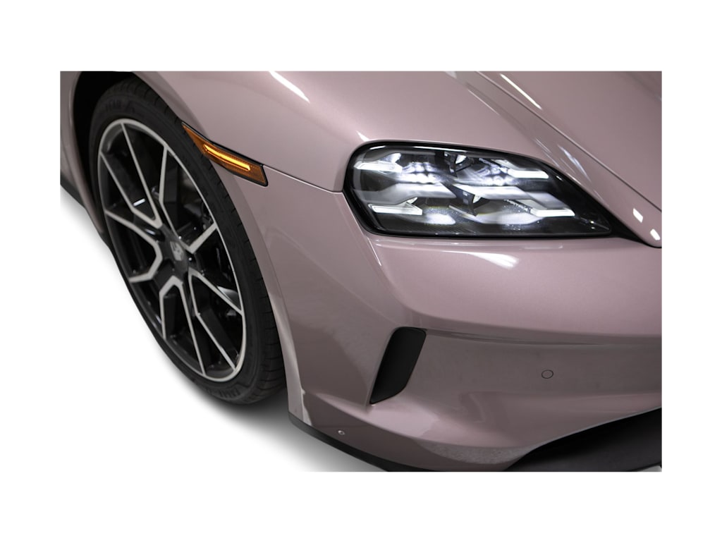 Thumbnail: 2025 Porsche Taycan - 22