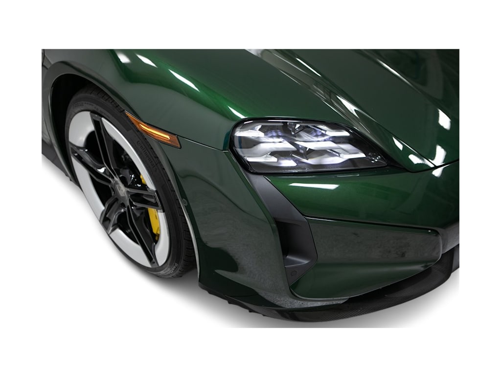 Thumbnail: 2025 Porsche Taycan - 3