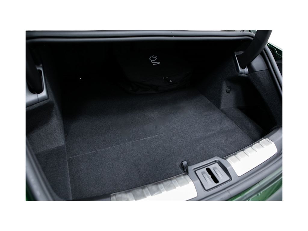 Thumbnail: 2025 Porsche Taycan - 12