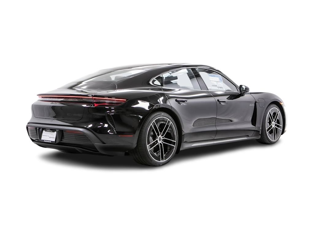 Thumbnail: 2026 Porsche Taycan - 16