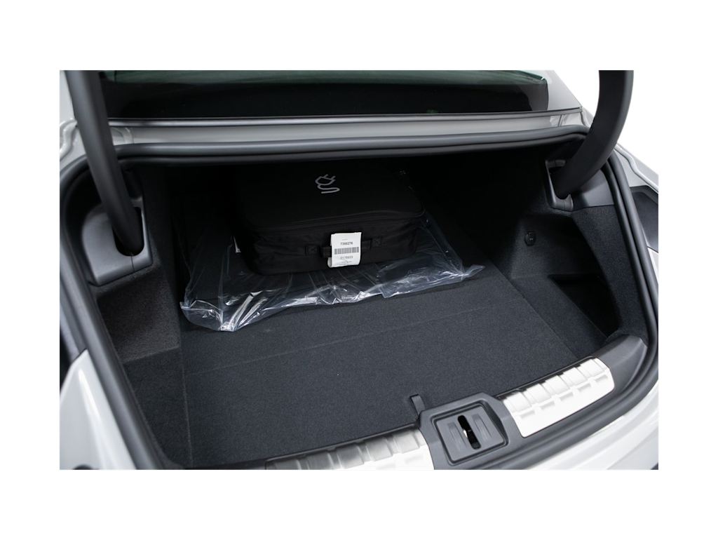 Thumbnail: 2025 Porsche Taycan - 13