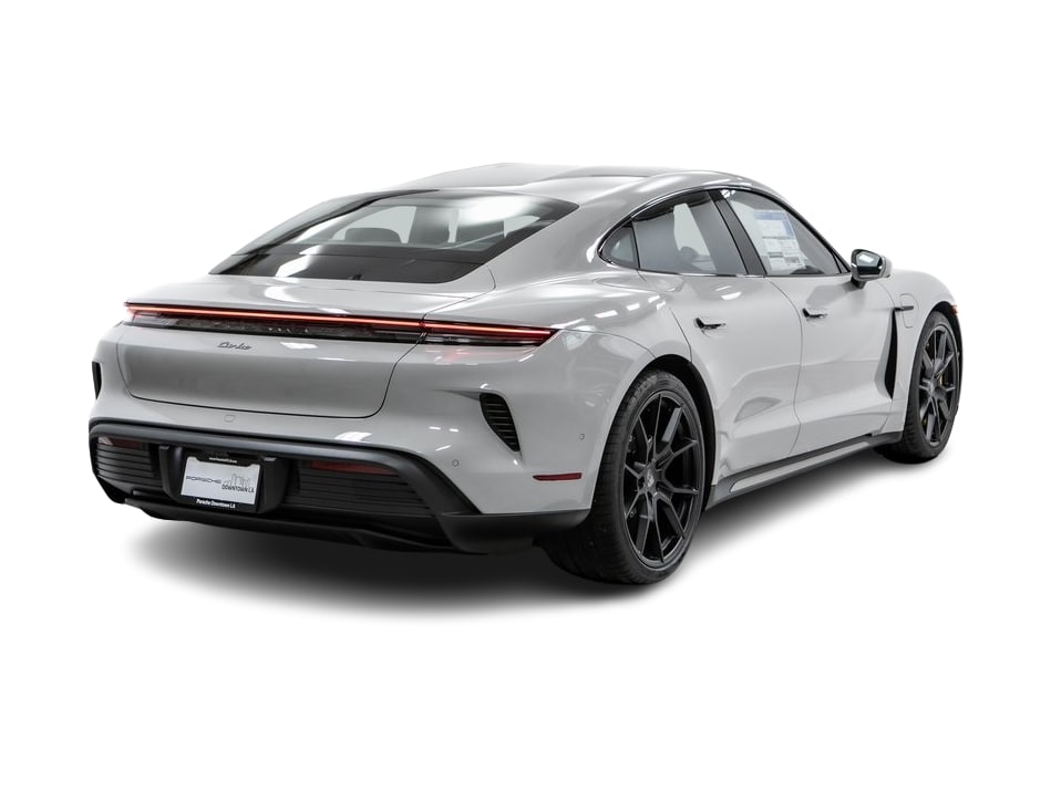 Thumbnail: 2025 Porsche Taycan - 14