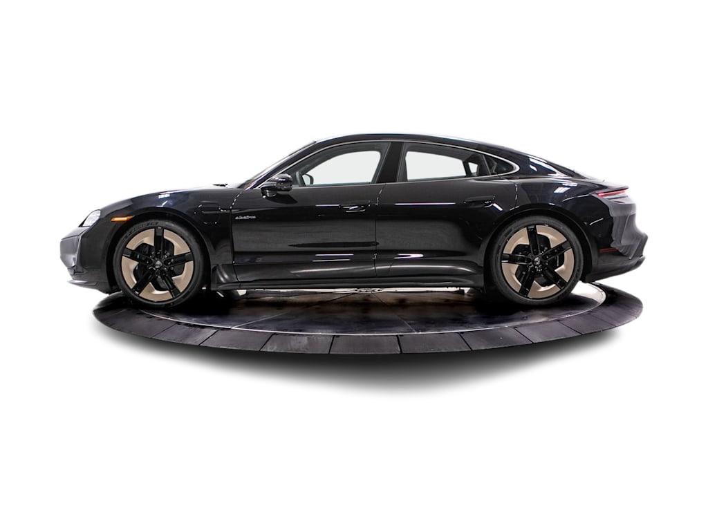 Thumbnail: 2026 Porsche Taycan - 3