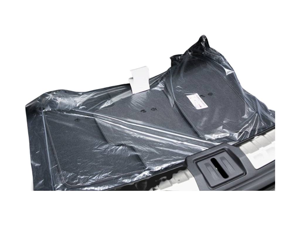 Thumbnail: 2025 Porsche Taycan - 12