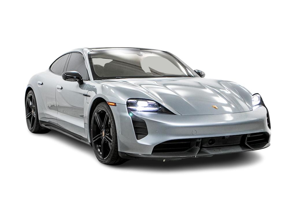 Thumbnail: 2021 Porsche Taycan - 18