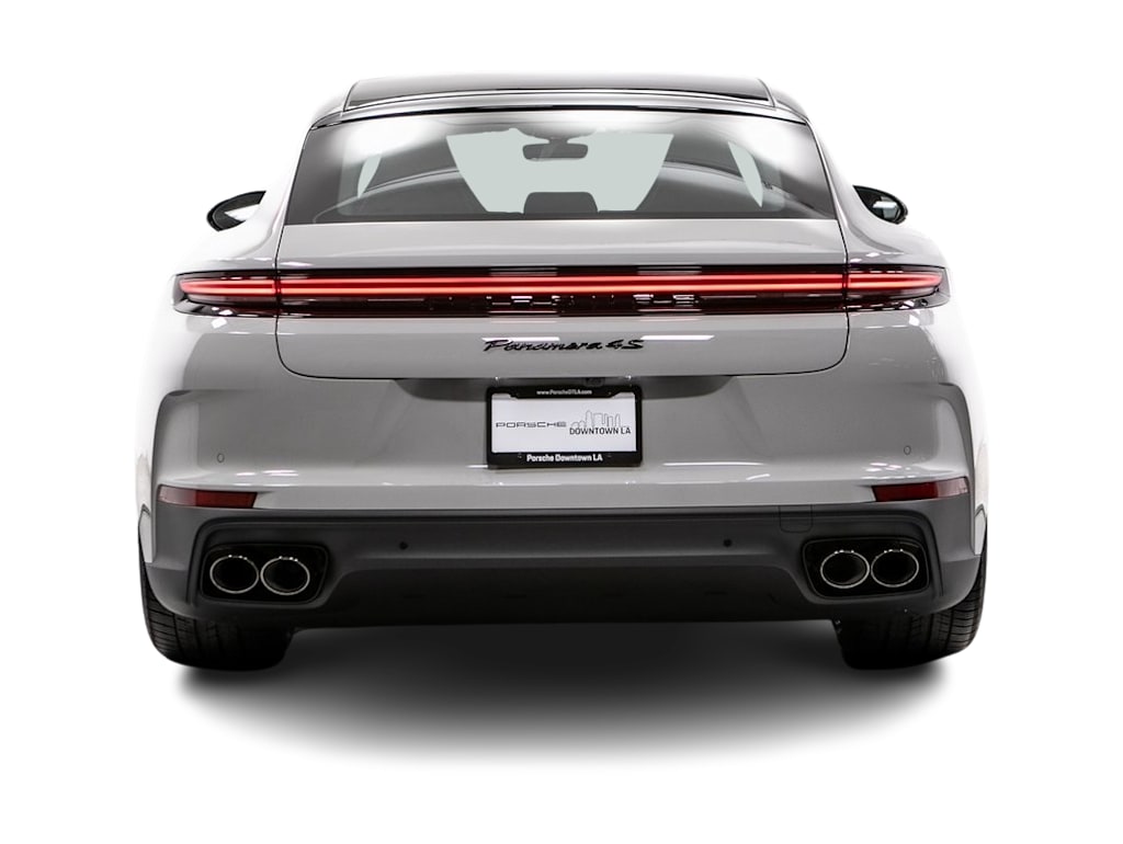 Thumbnail: 2026 Porsche Panamera - 5