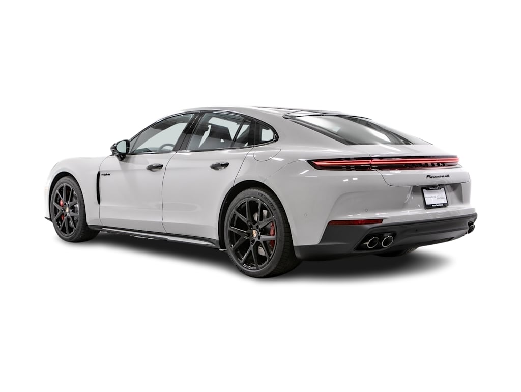 Thumbnail: 2026 Porsche Panamera - 4