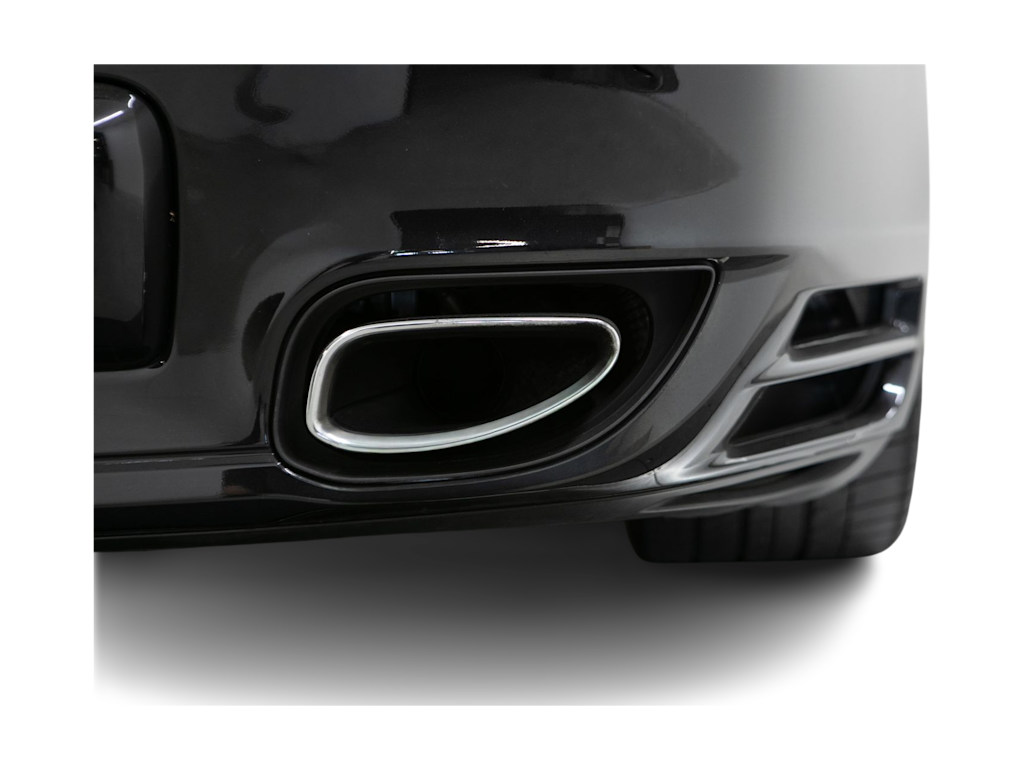 Thumbnail: 2011 Porsche 911 - 32