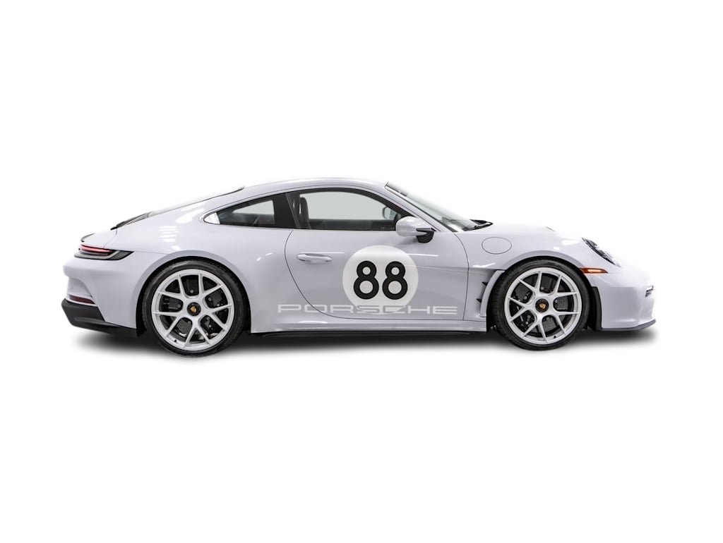 Thumbnail: 2024 Porsche 911 - 15