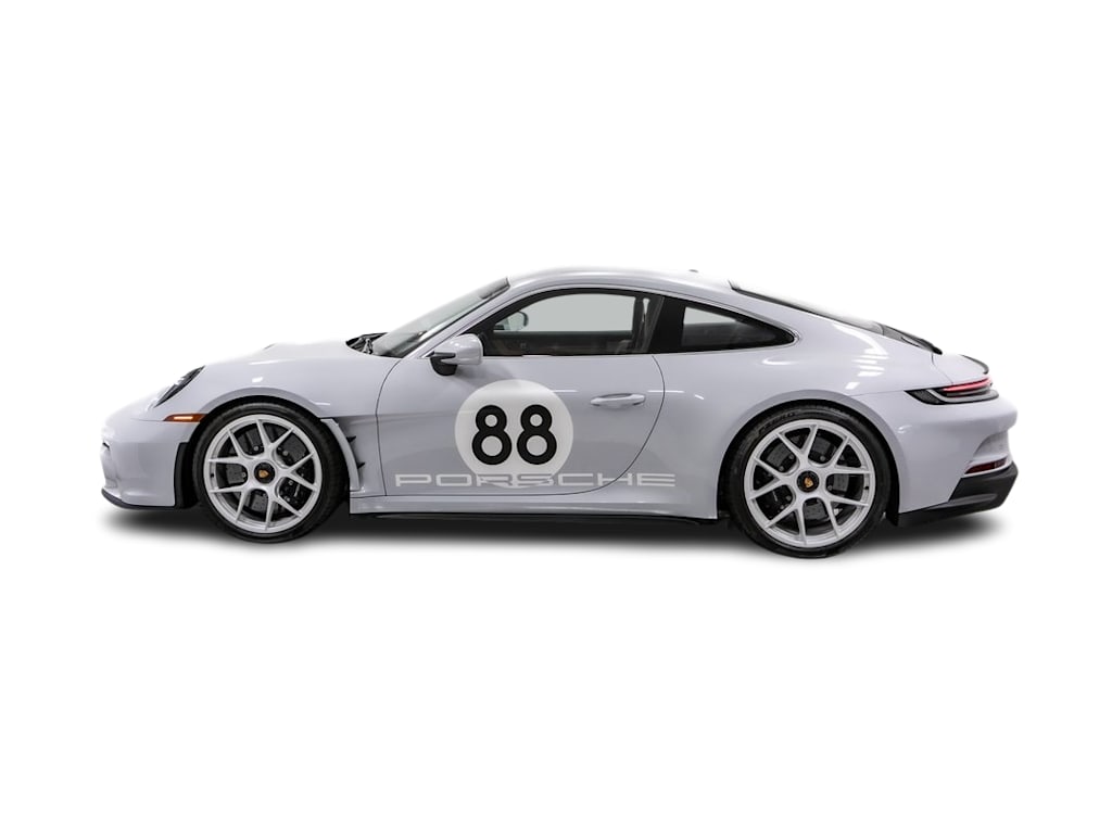 Thumbnail: 2024 Porsche 911 - 3