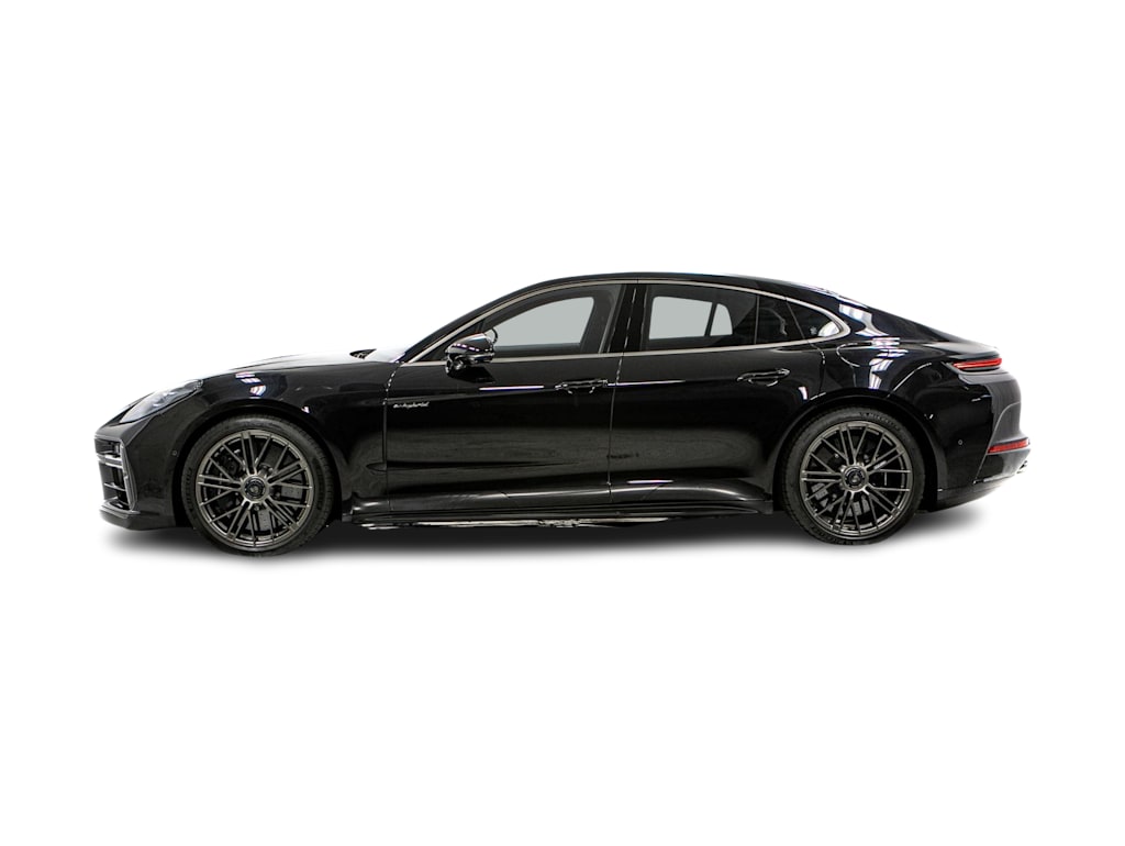Thumbnail: 2025 Porsche Panamera - 4