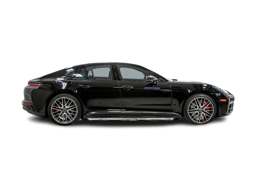 Thumbnail: 2025 Porsche Panamera - 17