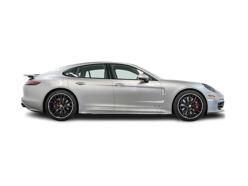 Thumbnail: 2020 Porsche Panamera - 17