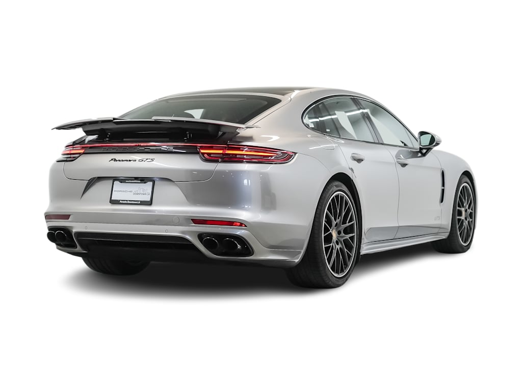 Thumbnail: 2020 Porsche Panamera - 18