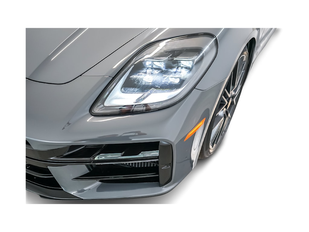 Thumbnail: 2026 Porsche Panamera - 26